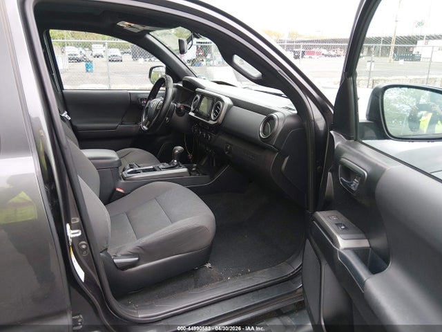 Продаж на аукціоні авто 2017 Toyota Tacoma Trd Sport, vin: 3TMDZ5BN5HM020167, номер лоту: 44990583