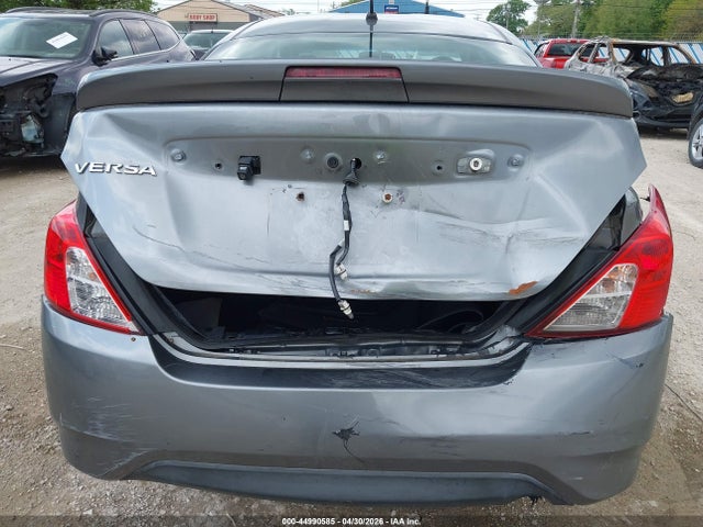 Продаж на аукціоні авто 2018 Nissan Versa 1.6 S+, vin: 3N1CN7AP1JL884721, номер лоту: 44990585