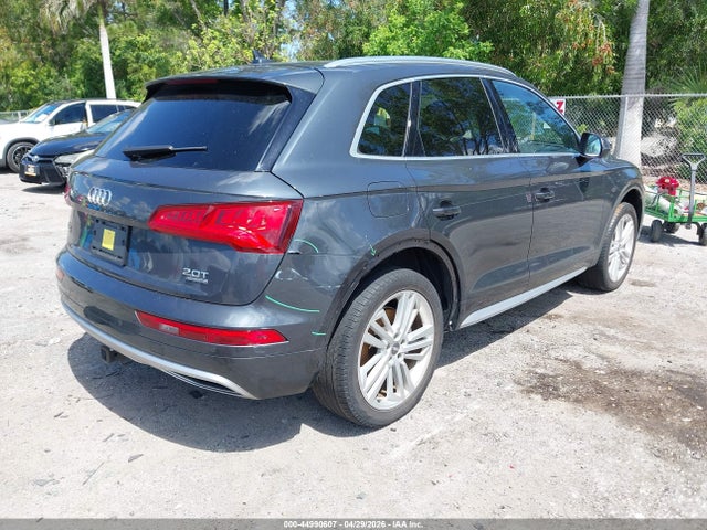 2018 Audi Q5 2.0t Premium/2.0t Tech Premium მანქანა იყიდება აუქციონზე, vin: WA1BNAFY6J2212320, აუქციონის ნომერი: 44990607