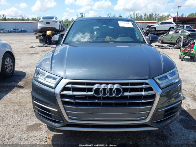 2018 Audi Q5 2.0t Premium/2.0t Tech Premium მანქანა იყიდება აუქციონზე, vin: WA1BNAFY6J2212320, აუქციონის ნომერი: 44990607