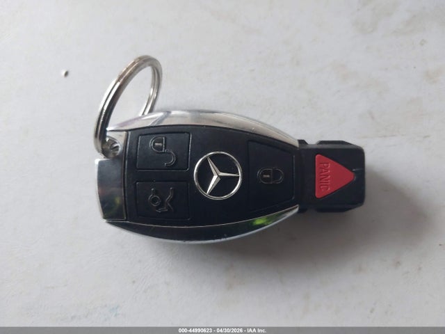 Продажа на аукционе авто 2015 Mercedes-benz C 300 Sport 4matic, vin: 55SWF4KB6FU090973, номер лота: 44990623
