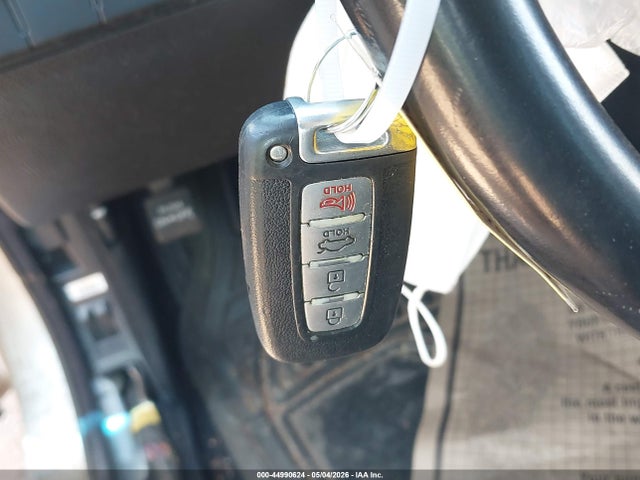 2013 Hyundai Genesis 3.8 მანქანა იყიდება აუქციონზე, vin: KMHGC4DD3DU224299, აუქციონის ნომერი: 44990624