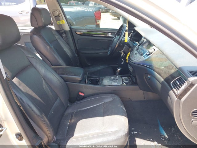 2013 Hyundai Genesis 3.8 მანქანა იყიდება აუქციონზე, vin: KMHGC4DD3DU224299, აუქციონის ნომერი: 44990624
