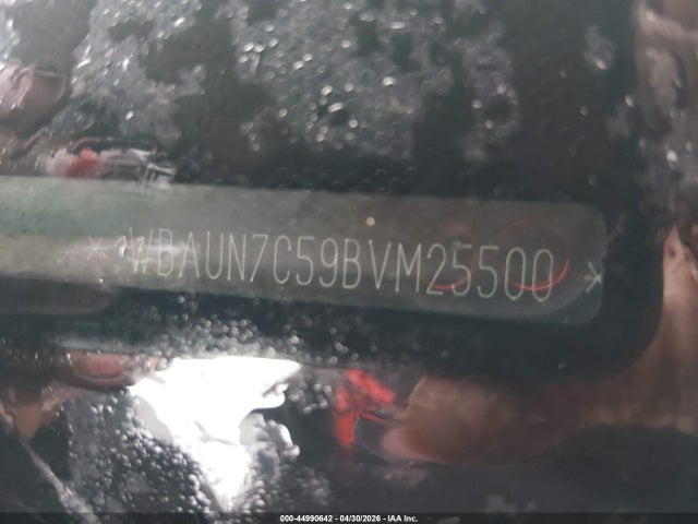 44990642 :رقم المزاد ، WBAUN7C59BVM25500 vin ، 2011 Bmw 135i مزاد بيع