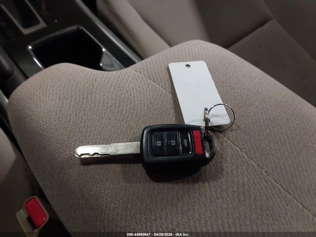 44990647 :رقم المزاد ، 1HGCR2F36DA045381 vin ، 2013 Honda Accord Lx مزاد بيع