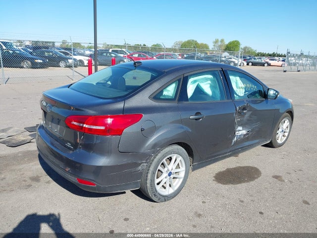 2015 Ford Focus Se მანქანა იყიდება აუქციონზე, vin: 1FADP3F20FL231727, აუქციონის ნომერი: 44990665