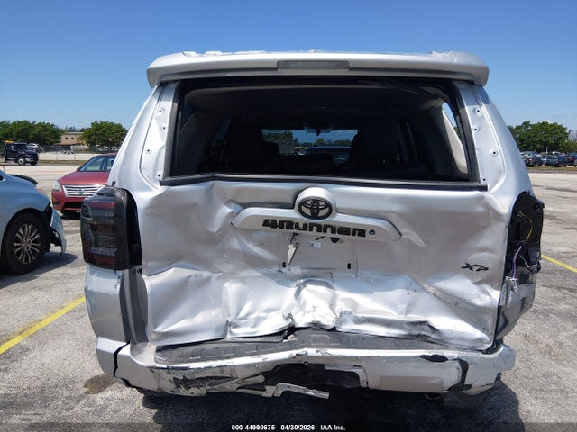 Aukcja sprzedaży 2018 Toyota 4runner Sr5, vin: JTEZU5JR9J5176485, numer aukcji: 44990675