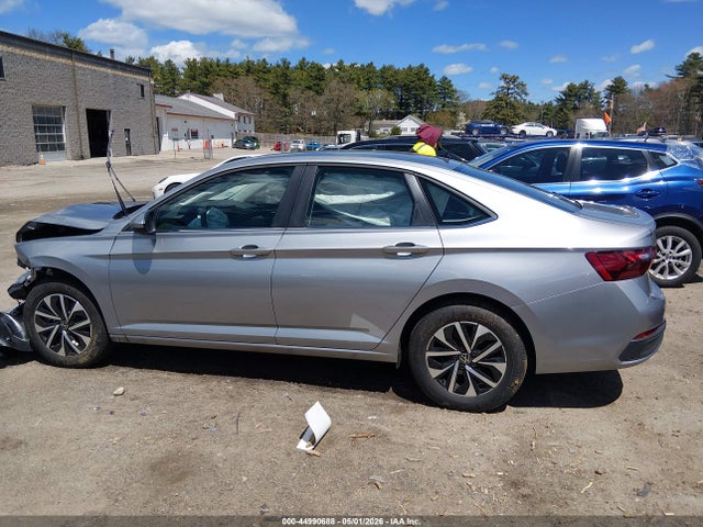 Продажа на аукционе авто 2025 Volkswagen Jetta 1.5t S, vin: 3VW5X7BU6SM072070, номер лота: 44990688