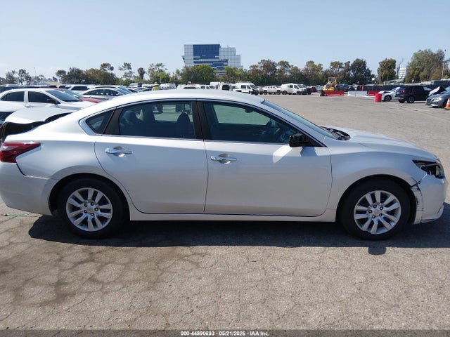 44990693 :رقم المزاد ، 1N4AL3AP4JC108104 vin ، 2018 Nissan Altima 2.5 S مزاد بيع