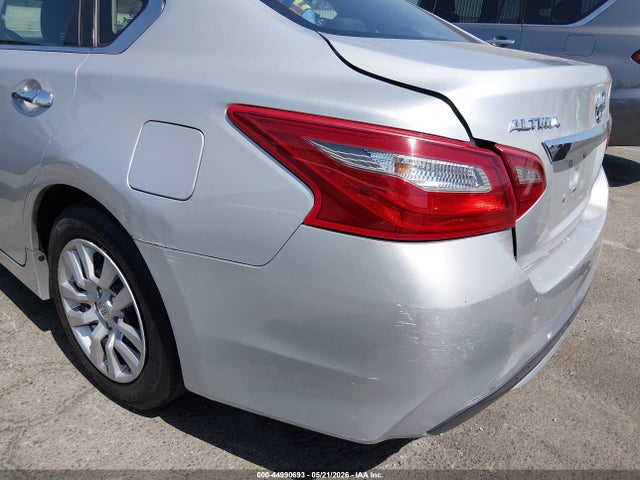 44990693 :رقم المزاد ، 1N4AL3AP4JC108104 vin ، 2018 Nissan Altima 2.5 S مزاد بيع
