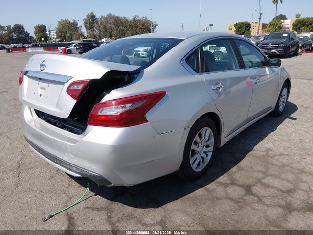 44990693 :رقم المزاد ، 1N4AL3AP4JC108104 vin ، 2018 Nissan Altima 2.5 S مزاد بيع