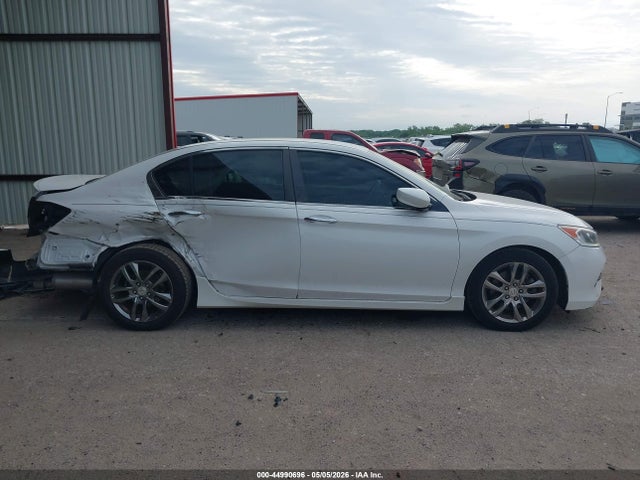 Продажа на аукционе авто 2016 Honda Accord Sport, vin: 1HGCR2F57GA062907, номер лота: 44990696