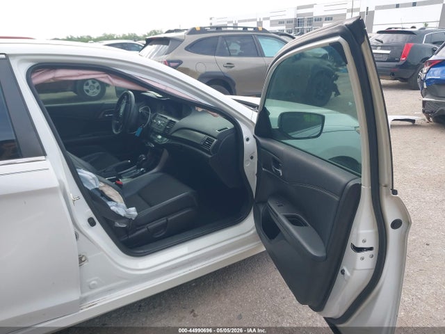 Продажа на аукционе авто 2016 Honda Accord Sport, vin: 1HGCR2F57GA062907, номер лота: 44990696
