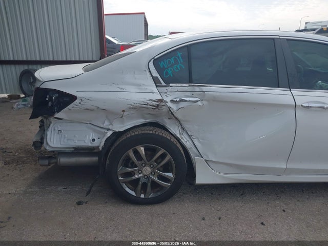 Продажа на аукционе авто 2016 Honda Accord Sport, vin: 1HGCR2F57GA062907, номер лота: 44990696