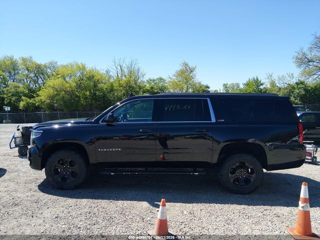 Продаж на аукціоні авто 2018 Chevrolet Suburban Lt, vin: 1GNSKHKC7JR213413, номер лоту: 44990701