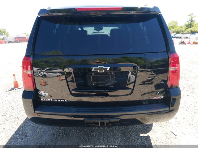 Продаж на аукціоні авто 2018 Chevrolet Suburban Lt, vin: 1GNSKHKC7JR213413, номер лоту: 44990701