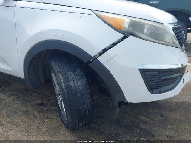 44990729 :رقم المزاد ، KNDPB3AC8F7710850 vin ، 2015 Kia Sportage Lx مزاد بيع
