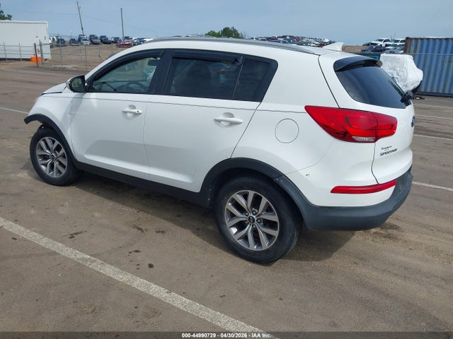 44990729 :رقم المزاد ، KNDPB3AC8F7710850 vin ، 2015 Kia Sportage Lx مزاد بيع