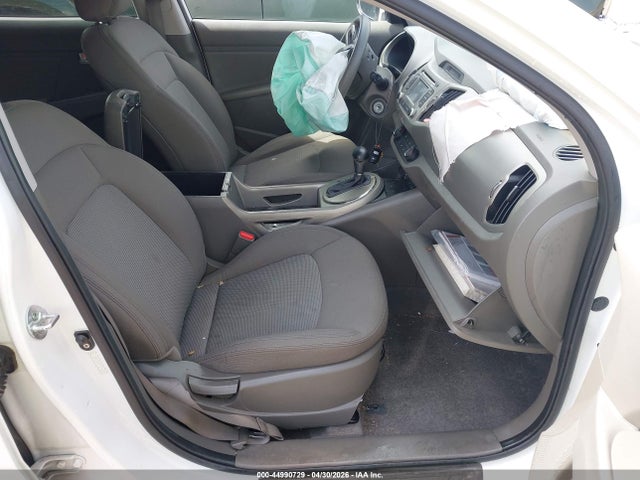 44990729 :رقم المزاد ، KNDPB3AC8F7710850 vin ، 2015 Kia Sportage Lx مزاد بيع
