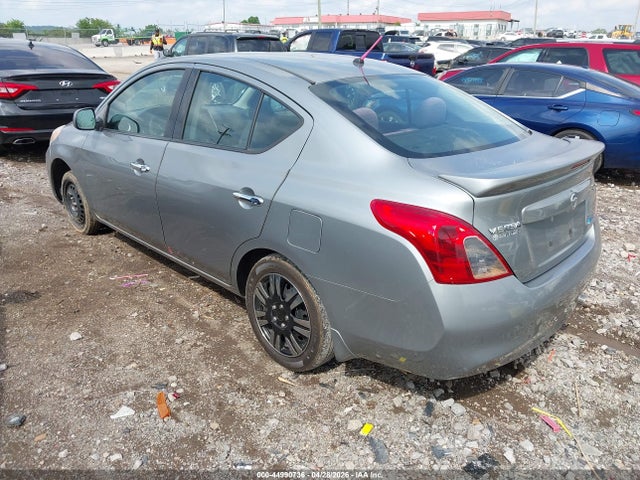 2014 Nissan Versa 1.6 Sv მანქანა იყიდება აუქციონზე, vin: 3N1CN7AP3EL818841, აუქციონის ნომერი: 44990736