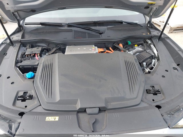Audi E-tron Premium Quattro 2021 WA1AAAGE0MB025624 Image 10