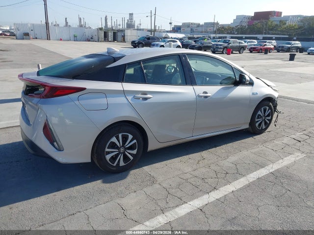 Aukcja sprzedaży 2018 Toyota Prius Prime Premium, vin: JTDKARFP9J3100242, numer aukcji: 44990743