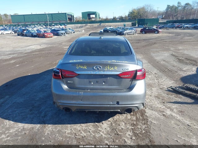 44990744 :رقم المزاد ، JN1EV7AR9JM438610 vin ، 2018 Infiniti Q50 3.0t Luxe مزاد بيع