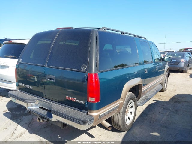 44990764 :رقم المزاد ، 1GKFK16R3VJ732547 vin ، 1997 Gmc Suburban 1500 Slt Cmi مزاد بيع