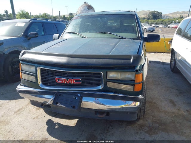 44990764 :رقم المزاد ، 1GKFK16R3VJ732547 vin ، 1997 Gmc Suburban 1500 Slt Cmi مزاد بيع