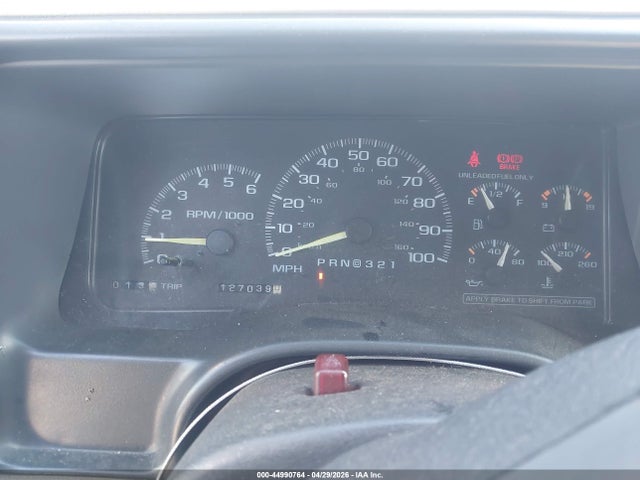 44990764 :رقم المزاد ، 1GKFK16R3VJ732547 vin ، 1997 Gmc Suburban 1500 Slt Cmi مزاد بيع