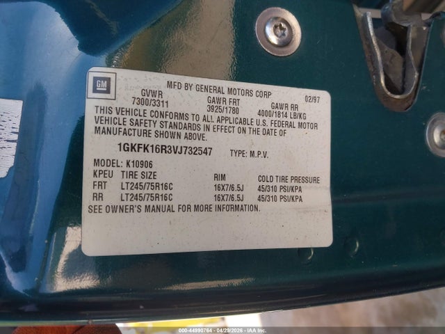 44990764 :رقم المزاد ، 1GKFK16R3VJ732547 vin ، 1997 Gmc Suburban 1500 Slt Cmi مزاد بيع