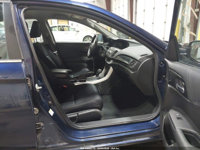 Продаж на аукціоні авто 2015 Honda Accord Sport, vin: 1HGCR2F53FA217919, номер лоту: 44990773