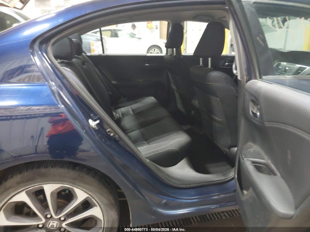 Продаж на аукціоні авто 2015 Honda Accord Sport, vin: 1HGCR2F53FA217919, номер лоту: 44990773