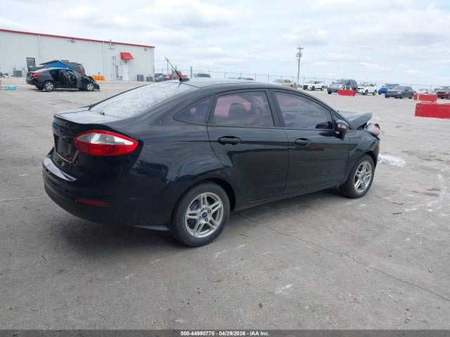Ford FIESTA SE 2017 3FADP4BJ0HM102407 Image 4