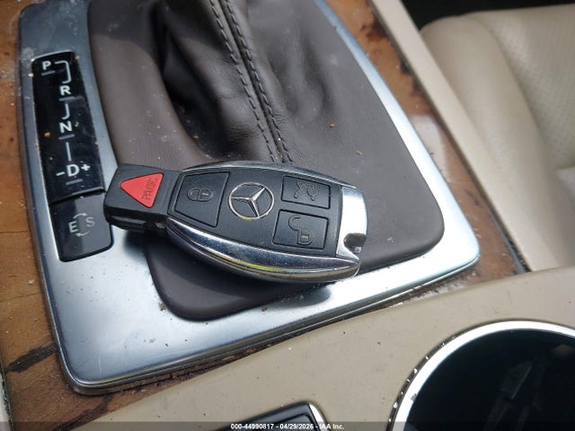44990817 :رقم المزاد ، WDDGF4HB7CA612999 vin ، 2012 Mercedes-benz C 250 Sport مزاد بيع