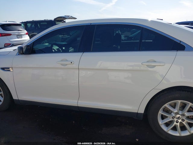 2014 Ford Taurus Se მანქანა იყიდება აუქციონზე, vin: 1FAHP2D85EG164584, აუქციონის ნომერი: 44990828