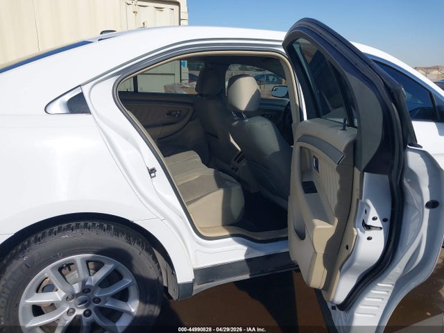 2014 Ford Taurus Se მანქანა იყიდება აუქციონზე, vin: 1FAHP2D85EG164584, აუქციონის ნომერი: 44990828