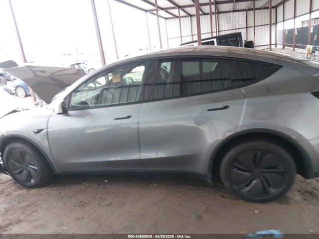 44990839 :رقم المزاد ، 7SAYGDEEXTA633685 vin ، 2026 Tesla Model Y All-wheel Drive/long Range Launch Series/premium All-wheel Drive مزاد بيع