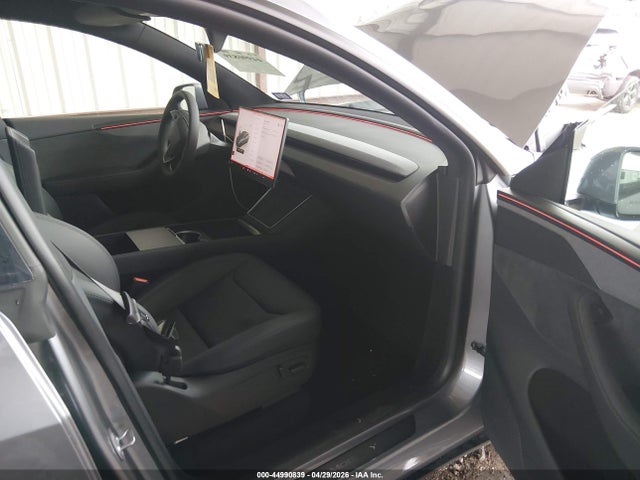 44990839 :رقم المزاد ، 7SAYGDEEXTA633685 vin ، 2026 Tesla Model Y All-wheel Drive/long Range Launch Series/premium All-wheel Drive مزاد بيع