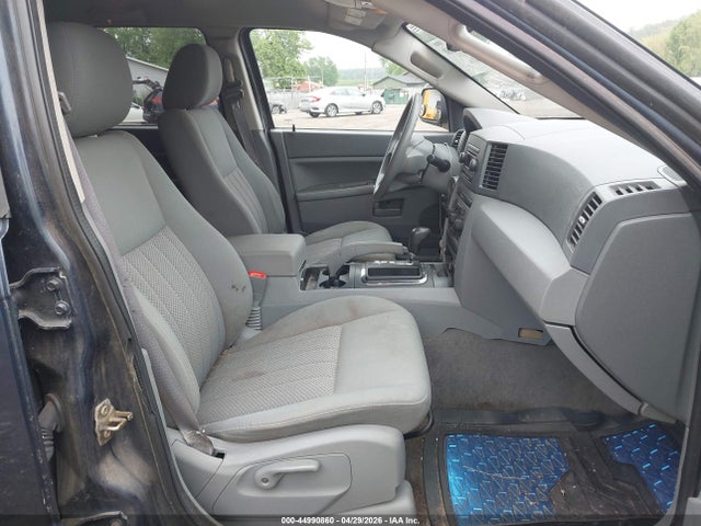 Продажа на аукционе авто 2005 Jeep Grand Cherokee Laredo, vin: 1J4GR48K65C689219, номер лота: 44990860