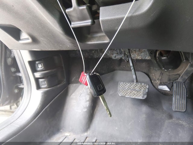 Продажа на аукционе авто 2015 Honda Fit Lx, vin: 3HGGK5H56FM787162, номер лота: 44990903