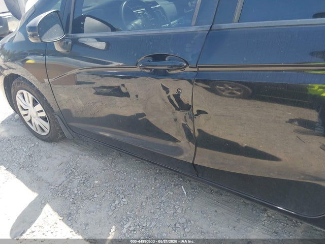 Продажа на аукционе авто 2015 Honda Fit Lx, vin: 3HGGK5H56FM787162, номер лота: 44990903