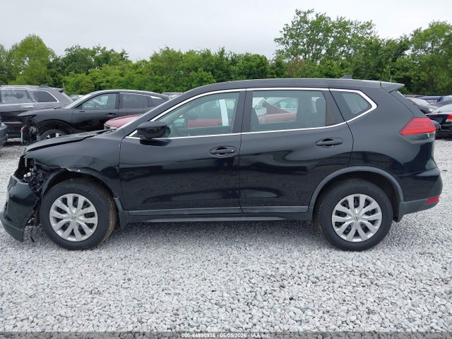 2017 Nissan Rogue S მანქანა იყიდება აუქციონზე, vin: KNMAT2MT2HP616197, აუქციონის ნომერი: 44990936