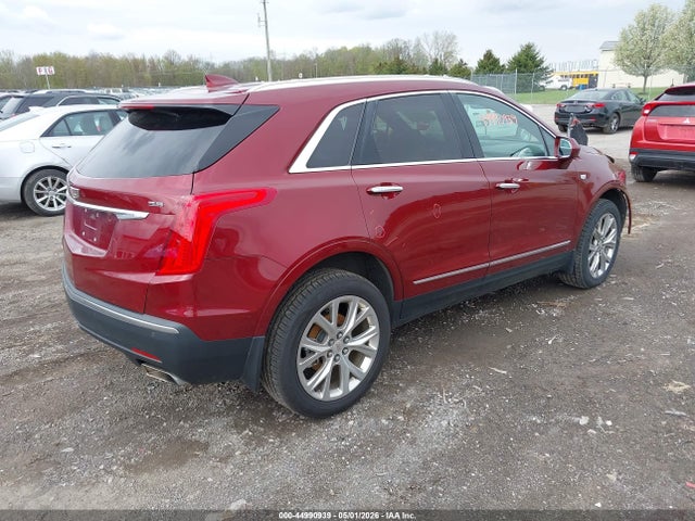 44990939 :رقم المزاد ، 1GYKNDRS9JZ199580 vin ، 2018 Cadillac Xt5 Luxury مزاد بيع