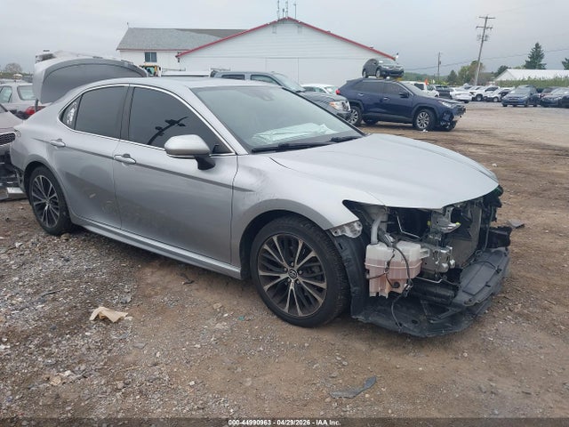 2019 Toyota Camry Se მანქანა იყიდება აუქციონზე, vin: 4T1B11HK3KU813745, აუქციონის ნომერი: 44990963