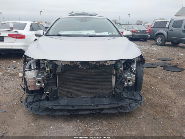 2019 Toyota Camry Se მანქანა იყიდება აუქციონზე, vin: 4T1B11HK3KU813745, აუქციონის ნომერი: 44990963