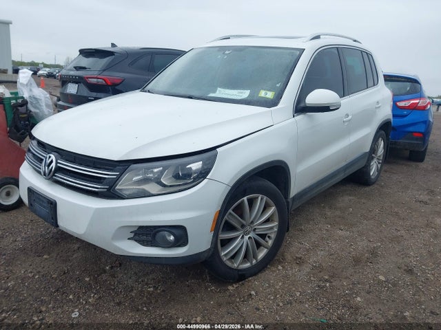 2016 Volkswagen Tiguan Se მანქანა იყიდება აუქციონზე, vin: WVGBV7AX5GW600093, აუქციონის ნომერი: 44990966