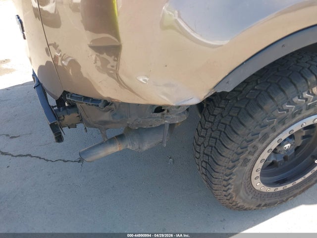 Продажа на аукционе авто 2015 Toyota Rav4 Xle, vin: JTMWFREV8FD074785, номер лота: 44990994