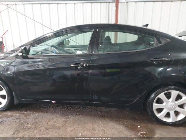 Продажа на аукционе авто 2013 Hyundai Elantra Limited, vin: 5NPDH4AE7DH258522, номер лота: 44990999