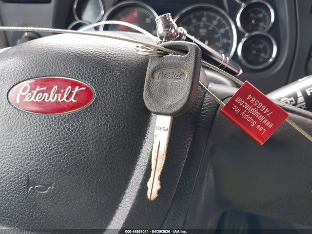 Продаж на аукціоні авто 2020 Peterbilt 579, vin: 1XPBDP9X7LD651028, номер лоту: 44991011